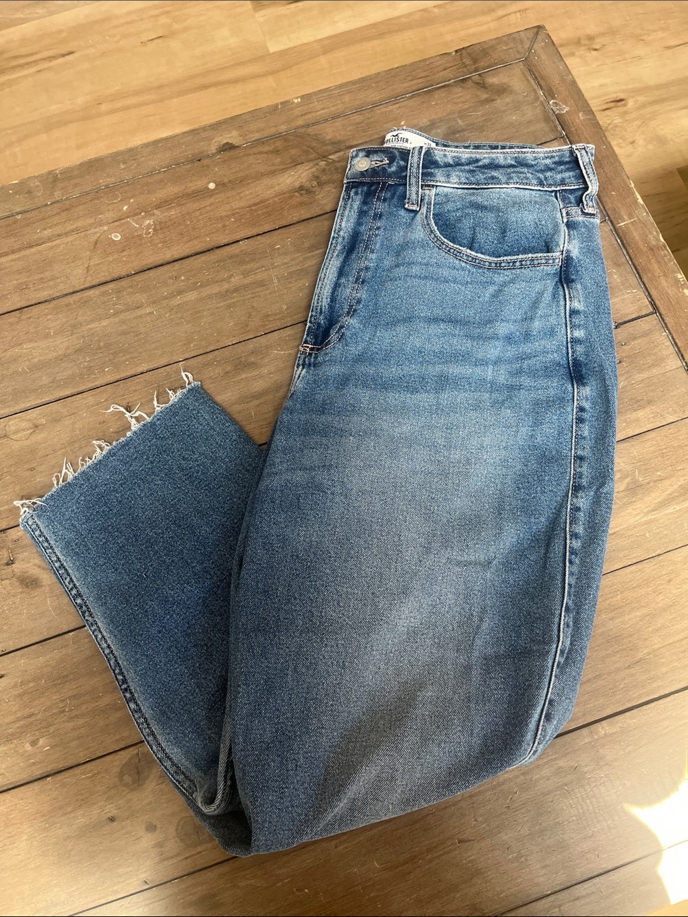 Hollister curvy ultra high rise vintage straight jeans